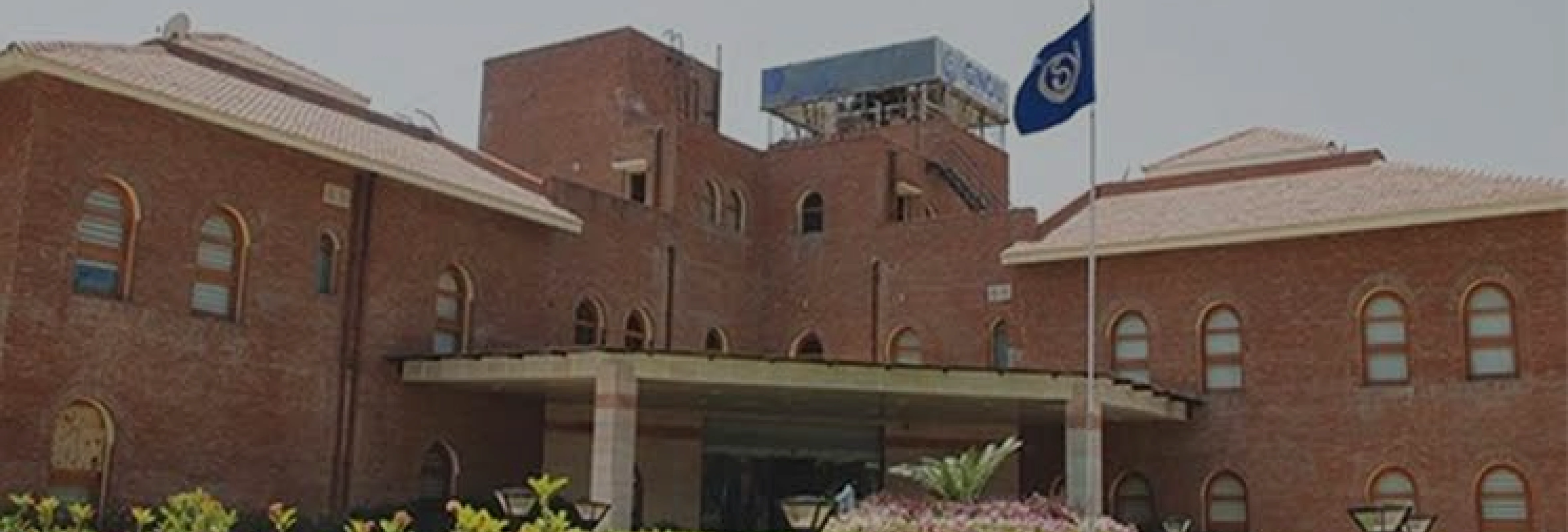 bg_sec_img_sctn_5ufi